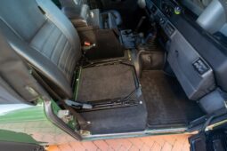 
										1995 Land Rover Defender 90 NAS 5-Speed full									