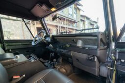 
										1995 Land Rover Defender 90 NAS 5-Speed full									