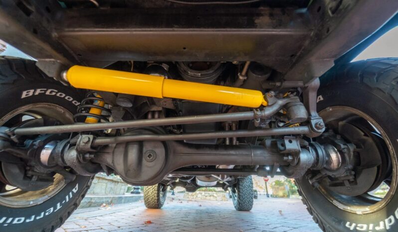 
								1995 Land Rover Defender 90 NAS 5-Speed full									