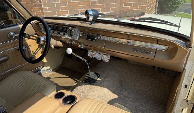 
								1965 Ford Falcon 5spd full									