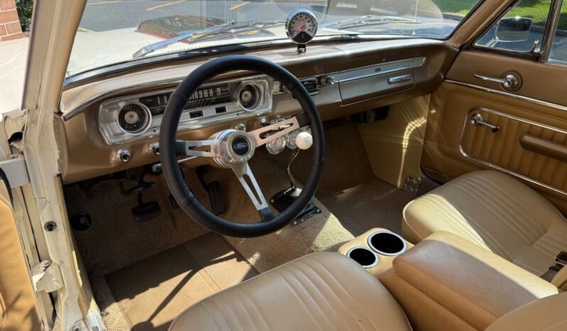 
								1965 Ford Falcon 5spd full									