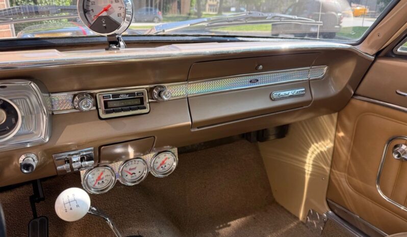 
								1965 Ford Falcon 5spd full									