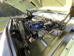 
										1972 Ford F-100 Custom 4×4 4-Speed full									