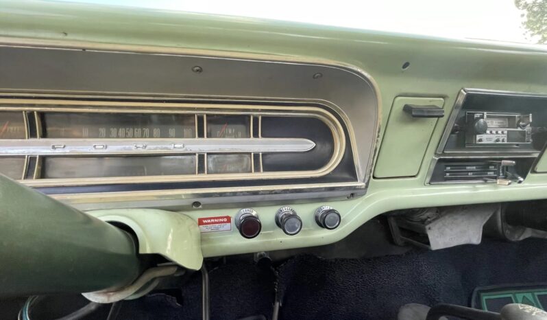 
								1972 Ford F-100 Custom 4×4 4-Speed full									