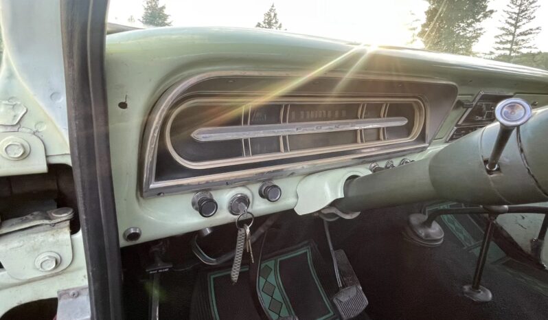 
								1972 Ford F-100 Custom 4×4 4-Speed full									