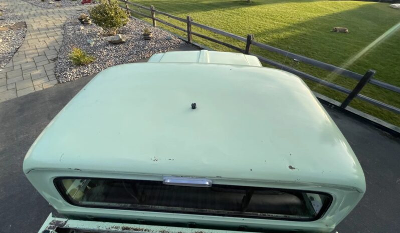 
								1972 Ford F-100 Custom 4×4 4-Speed full									