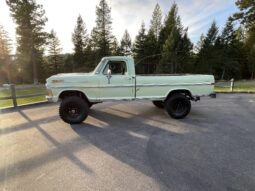 
										1972 Ford F-100 Custom 4×4 4-Speed full									
