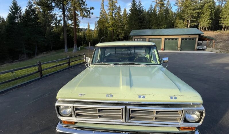 
								1972 Ford F-100 Custom 4×4 4-Speed full									