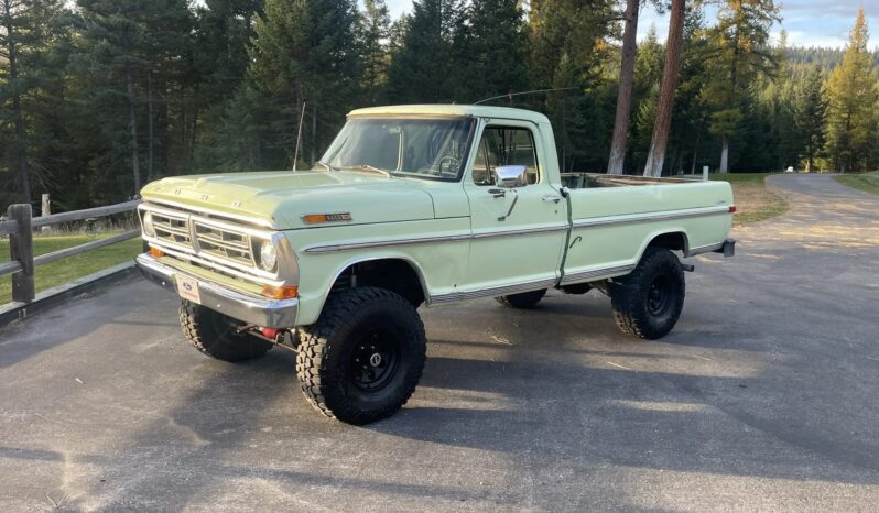 1972 Ford F-100 Custom 4×4 4-Speed 1