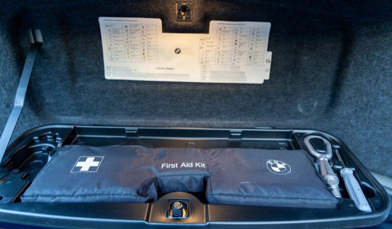 
								2009 BMW M5 Space Gray full									