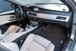 
										2009 BMW M5 Space Gray full									