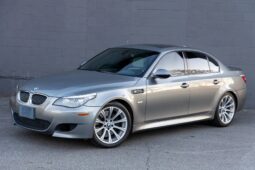 
										2009 BMW M5 Space Gray full									