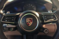 										2022 Porsche Panamera 4S E-Hybrid full									