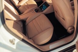 										2022 Porsche Panamera 4S E-Hybrid full									