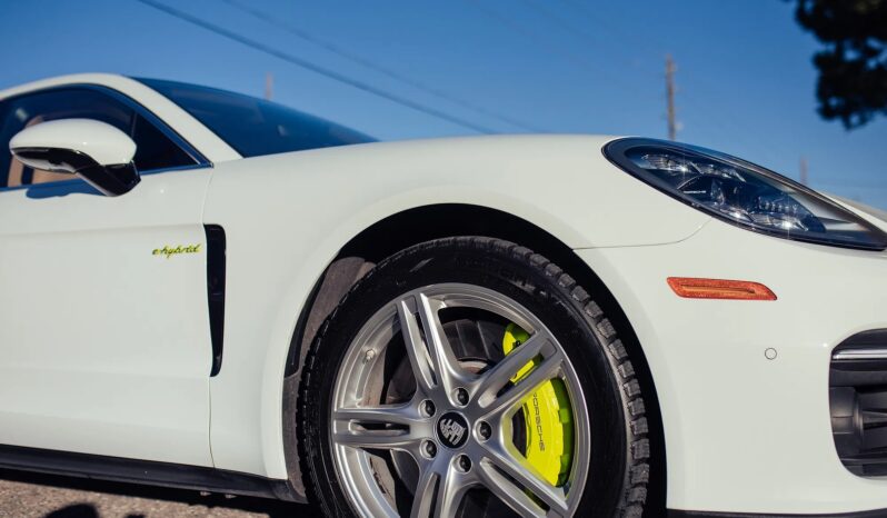 								2022 Porsche Panamera 4S E-Hybrid full									