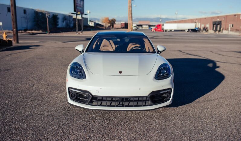 								2022 Porsche Panamera 4S E-Hybrid full									