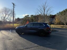 										2017 Porsche Cayenne Turbo full									