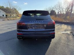 										2017 Porsche Cayenne Turbo full									