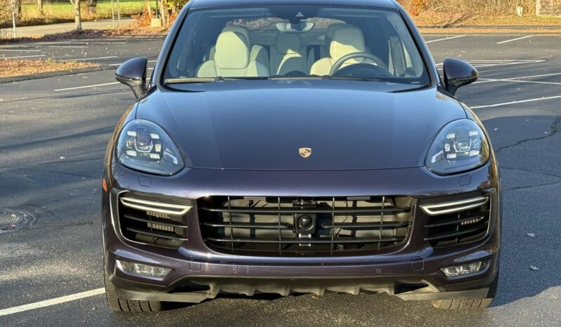 								2017 Porsche Cayenne Turbo full									