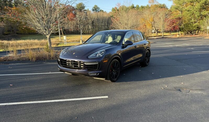 								2017 Porsche Cayenne Turbo full									