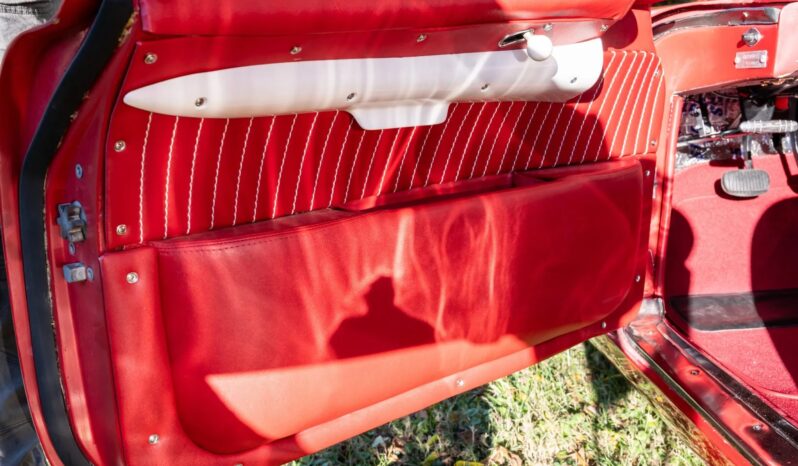 								1954 Chevrolet Corvette 4-Speed full									