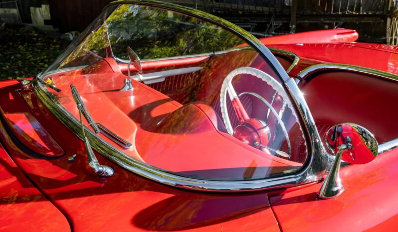 								1954 Chevrolet Corvette 4-Speed full									