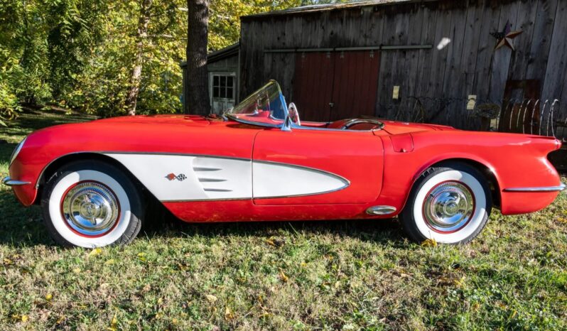 								1954 Chevrolet Corvette 4-Speed full									