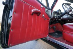 										1950 Buick Super Estate Wagon full									