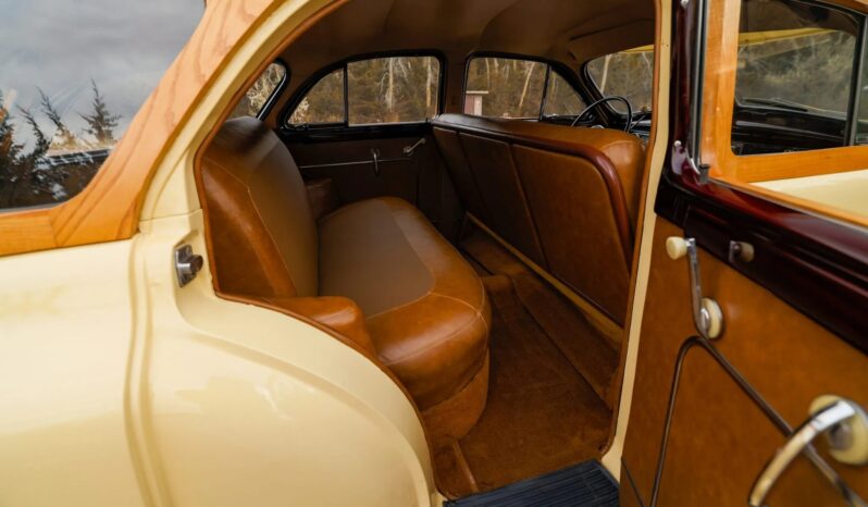 								1948 Packard Standard Eight Station Sedan Woodie full									