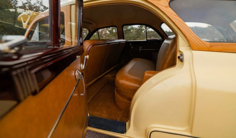 								1948 Packard Standard Eight Station Sedan Woodie full									