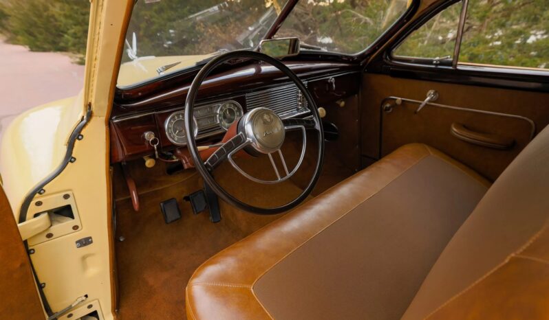 								1948 Packard Standard Eight Station Sedan Woodie full									