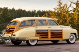 										1948 Packard Standard Eight Station Sedan Woodie full									
