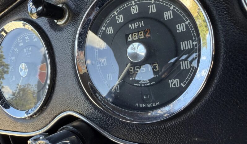 								1962 MG MGA 1600 Mk II Roadster full									