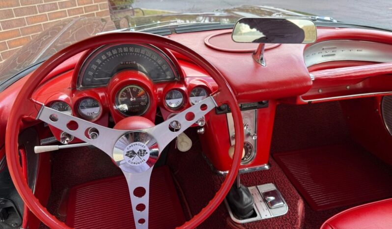 
								1961 Chevrolet Corvette 283 230hp full									