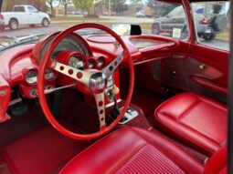 
										1961 Chevrolet Corvette 283 230hp full									