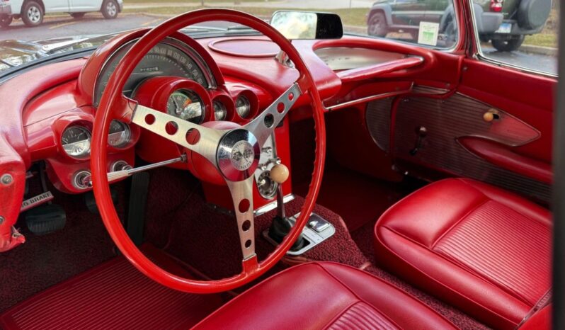 
								1961 Chevrolet Corvette 283 230hp full									