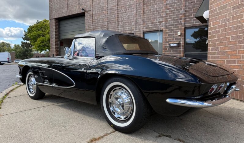
								1961 Chevrolet Corvette 283 230hp full									