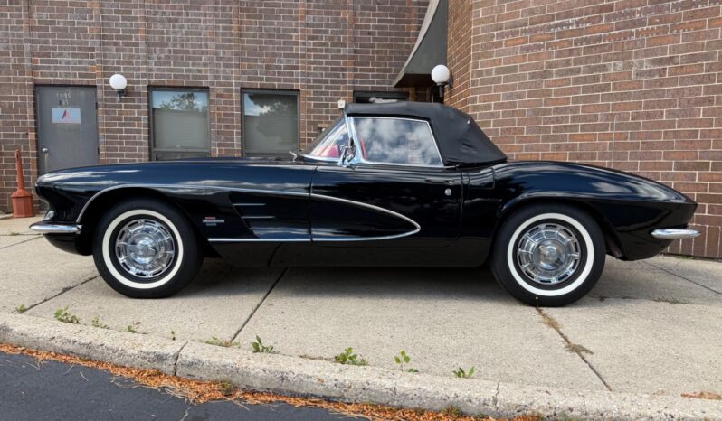 1961 Chevrolet Corvette 283 230hp 1