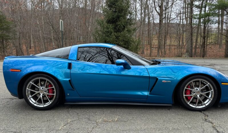 
								2009 Chevrolet Corvette Z06 2LZ full									
