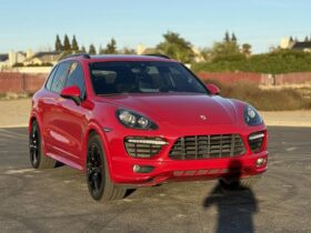 2014 Porsche Cayenne GTS
