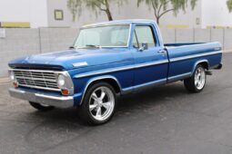 										1967 Ford F-100 full									