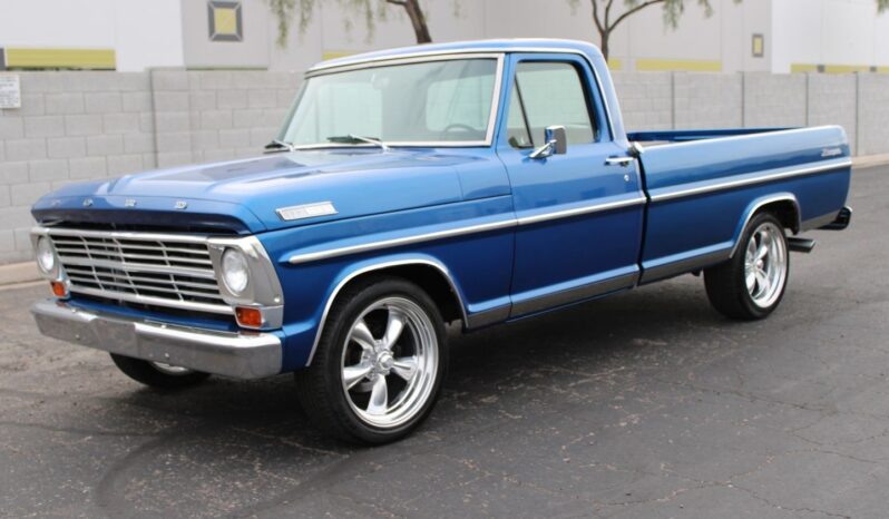 								1967 Ford F-100 full									