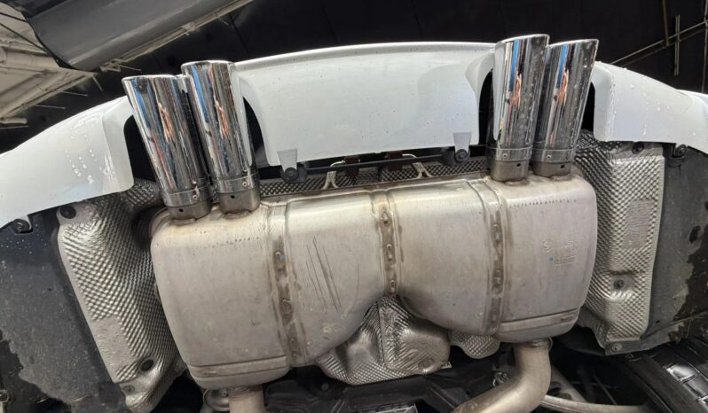 								2013 BMW M3 Coupe full									