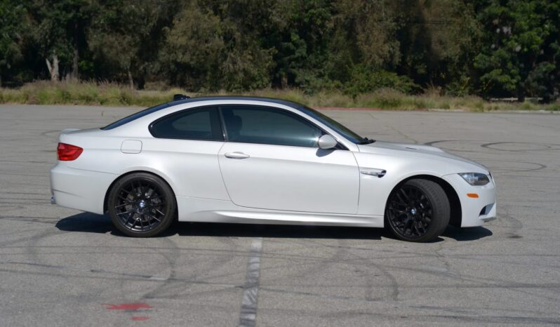 								2013 BMW M3 Coupe full									