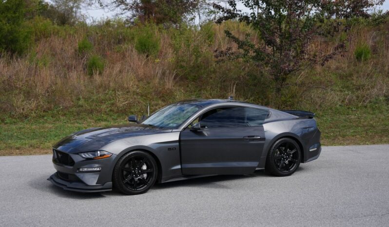								2020 Ford Mustang GT Fastback full									