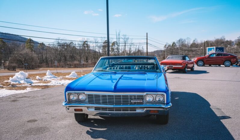 
								1966 Chevrolet Impala SS Convertible 427 V8 full									