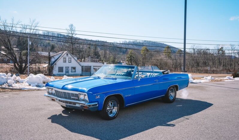 
								1966 Chevrolet Impala SS Convertible 427 V8 full									