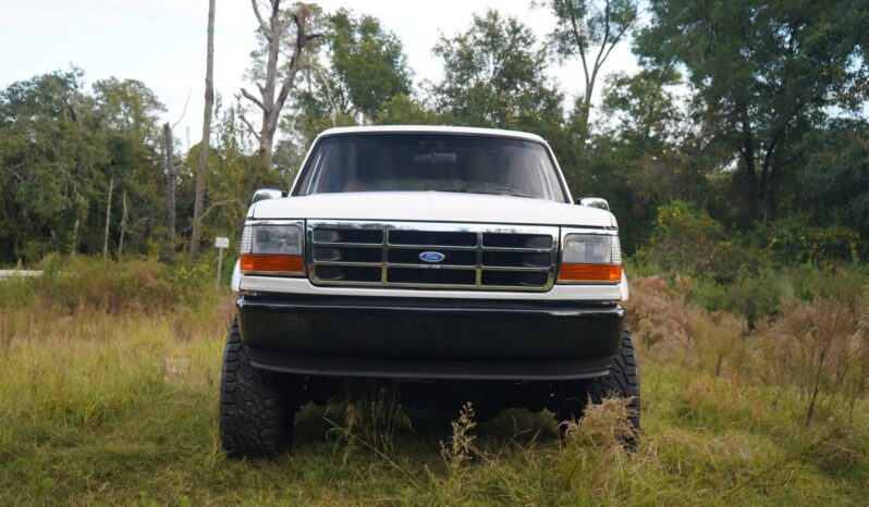 
								1993 Ford Bronco XLT Blue Point 302ci full									