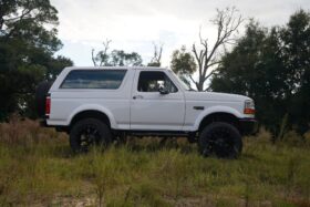 1993 Ford Bronco XLT Blue Point 302ci