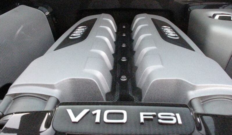 								2012 Audi R8 V10 Coupe Exclusive Selection Edition full									